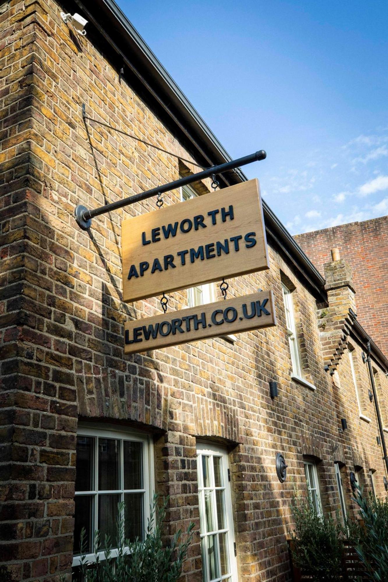 Leworth Apartments, Apartamento *